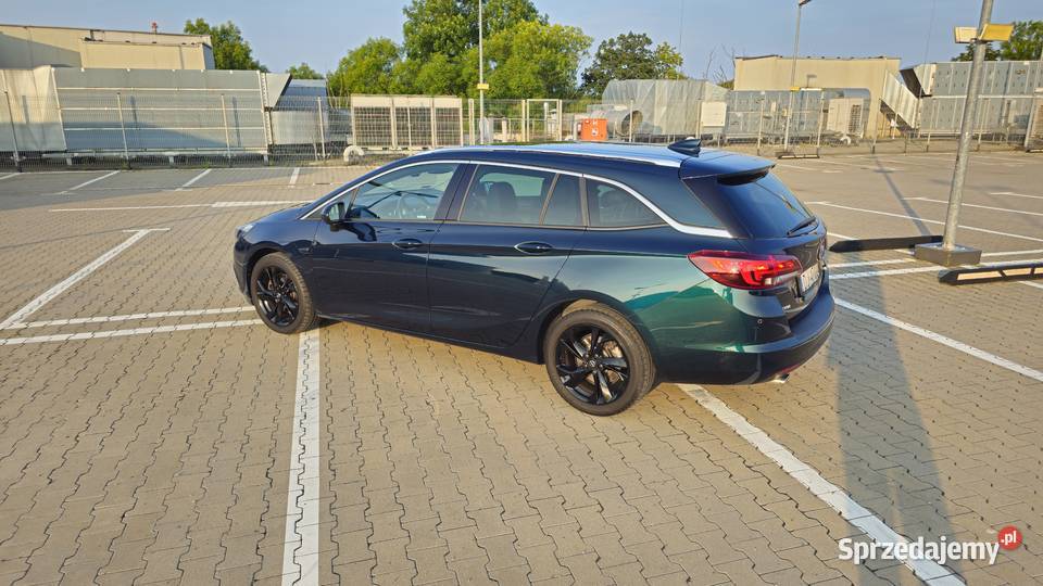 Opel Astra K Biturbo wersja Elite szafirowy światła do jazdy dziennej Jelenia Góra