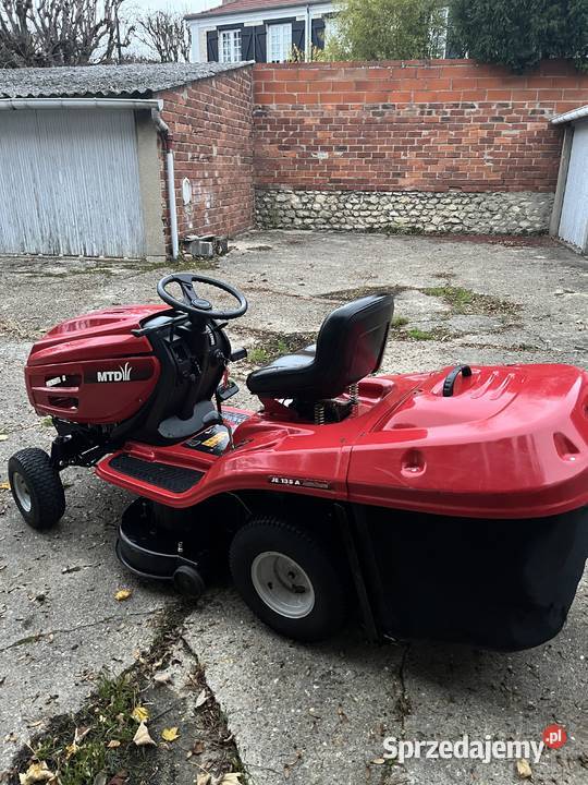 TraktorekKosiarka MTD z koszem Strzyżów