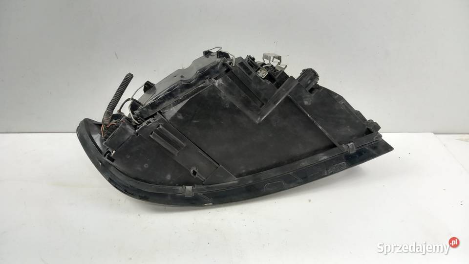 VOLVO S40 V50 II LAMPA PRZÓD LEWA EU SOCZEWKA Zbierkowo