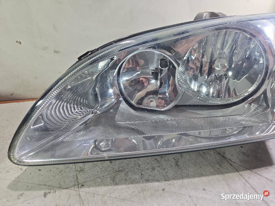 LAMPA LEWY PRZÓD FORD FOCUS MK2 3D HB wielkopolskie