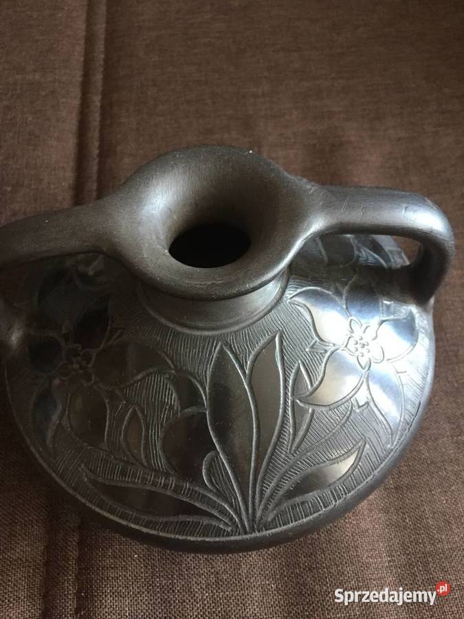 Amfora z dwoma uchwytami z czarnej glinki z Rękodzieło Warszawa sprzedam