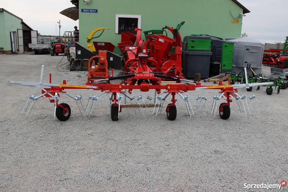 Przetrząsacz kazruzelowy 52m 4 wirnikowy JarMet nieuszkodzony Rogóźno