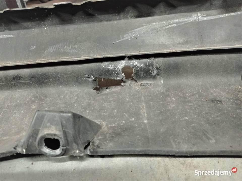 Spoiler dolny zderzaka tylnego dyfuzor PDC Volvo Białystok