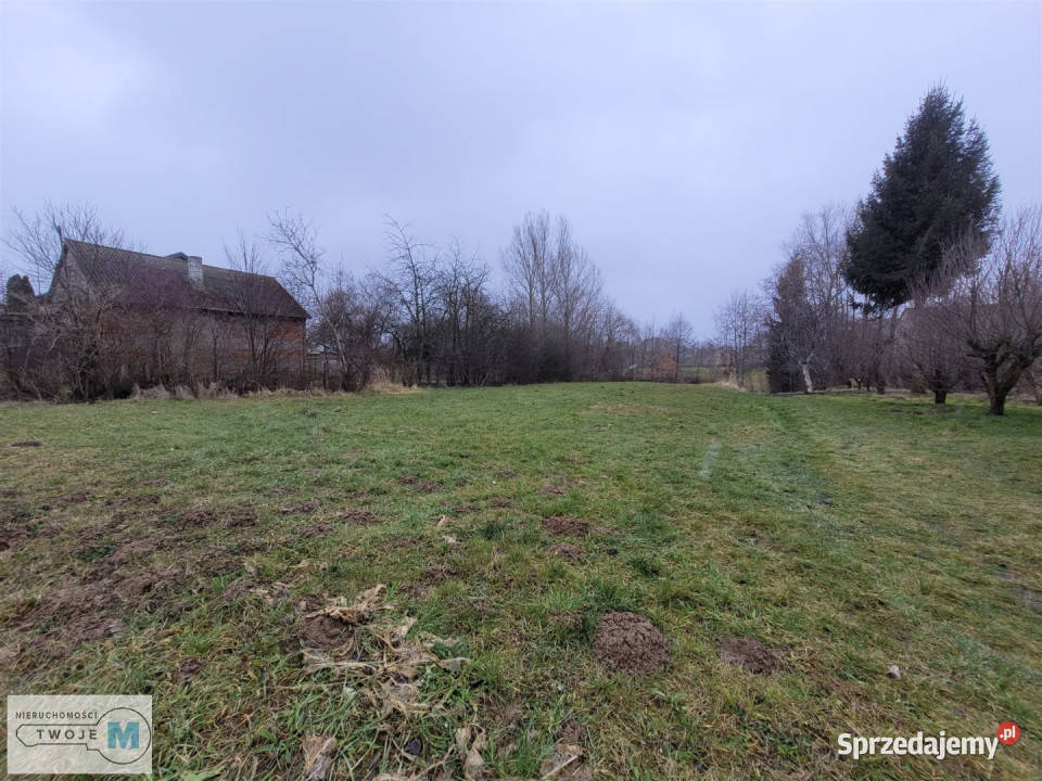 sprzedaży działki Bodzentyn 4800m woda