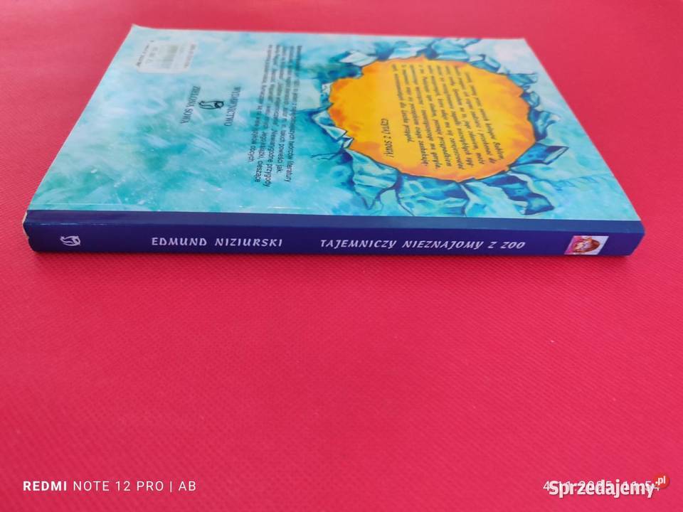 Tajemniczy nieznajomy z zoo Edmund Niziurski