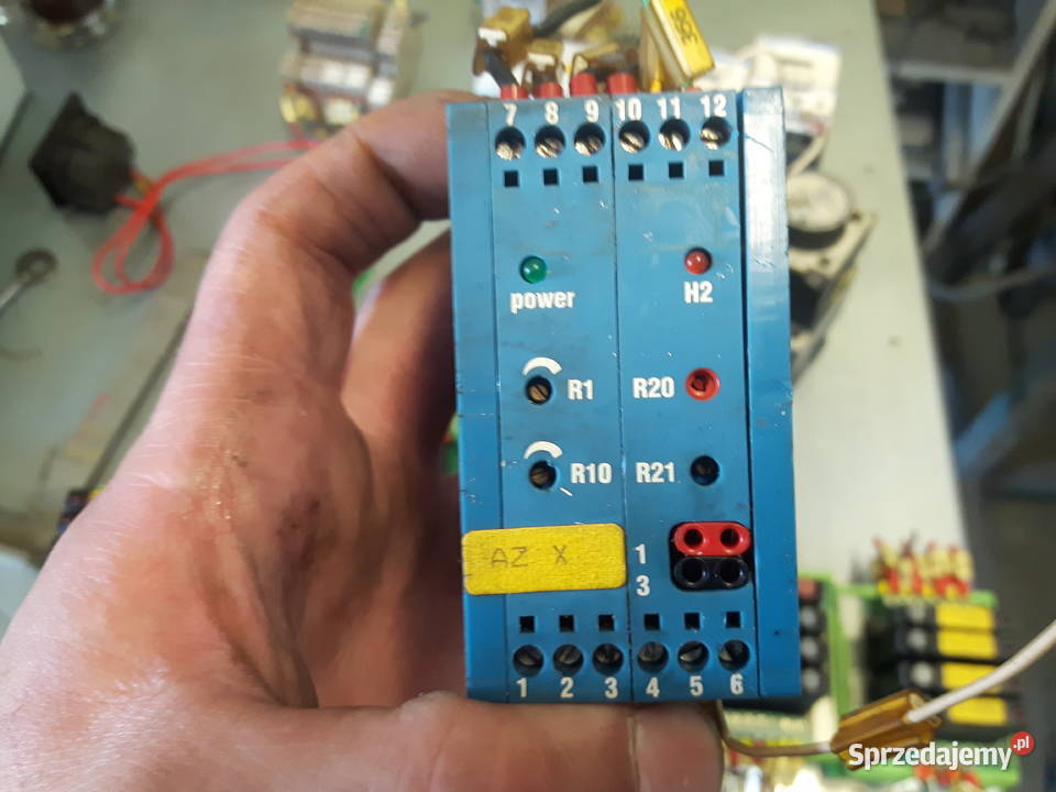 REGULATOR TEMPERATURY WEST 2070