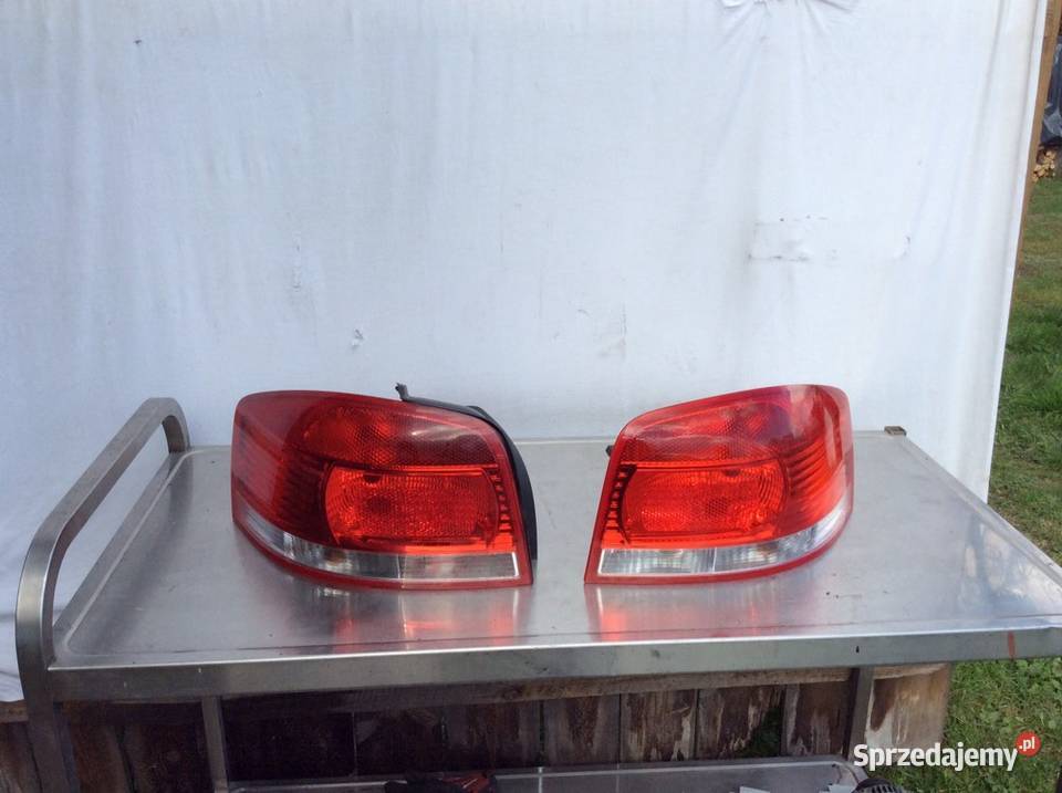 Lampy tylnie Audi a3 8p Włoszczowa