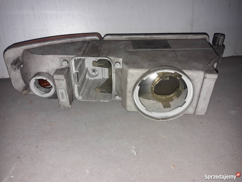 Lampa przeciwmgielna przód L 81253206111 MAN Części Częstochowa