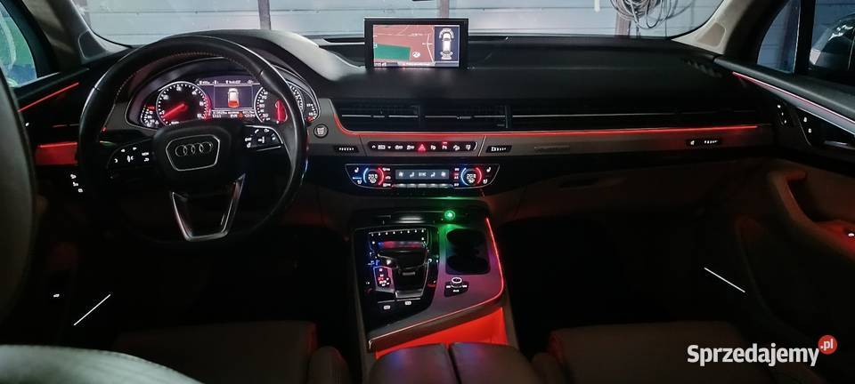 Audi Q7 SLine 7 osobowy noktowizor skrętna oś Adamów sprzedam