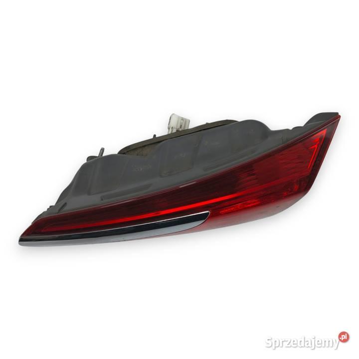 LAMPA PRAWA Hyundai i40 Kombi TYLNA prawy tył osobowe Lampy tylne Chełm sprzedam