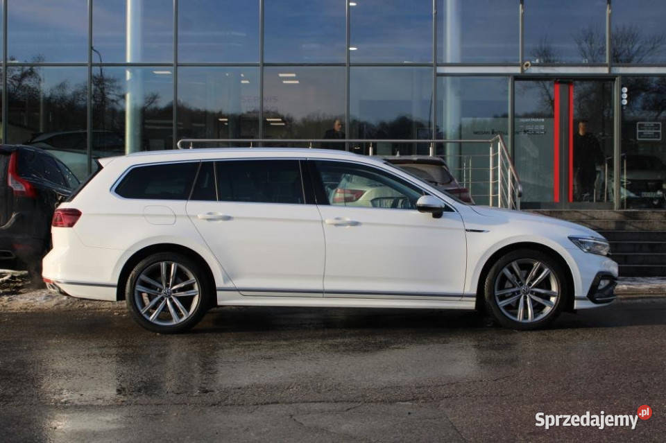 Volkswagen Passat 2021r Hak alcantara Ambienty małopolskie Kraków