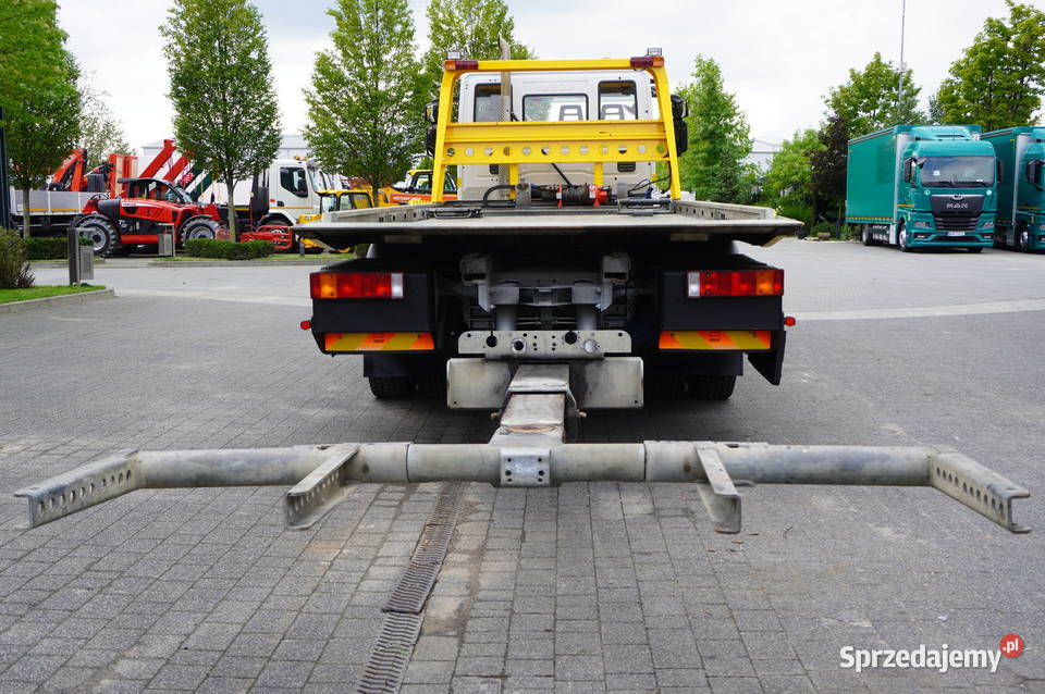 Iveco Eurocargo 160210 75000 Opuszczana laweta małopolskie Kraków