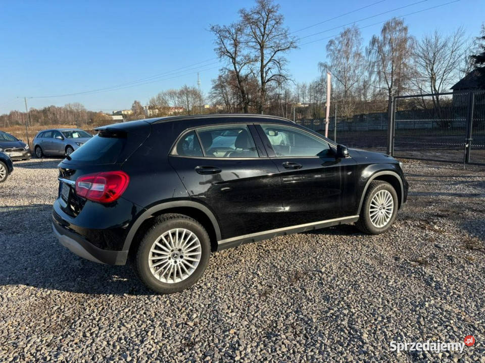 Mercedes GLA 180 GLA 180 122 automat I serwisowany w ASO łódzkie Rawa Mazowiecka