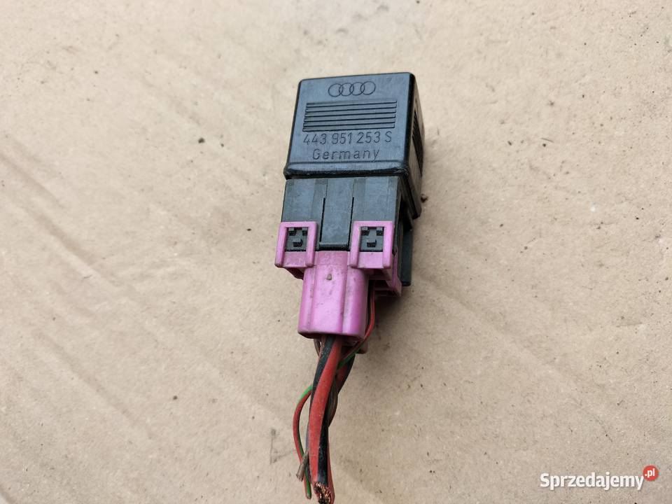 PRZEKAŹNIK AUDI 217 443951253S Przekaźniki Kamień-Kolonia