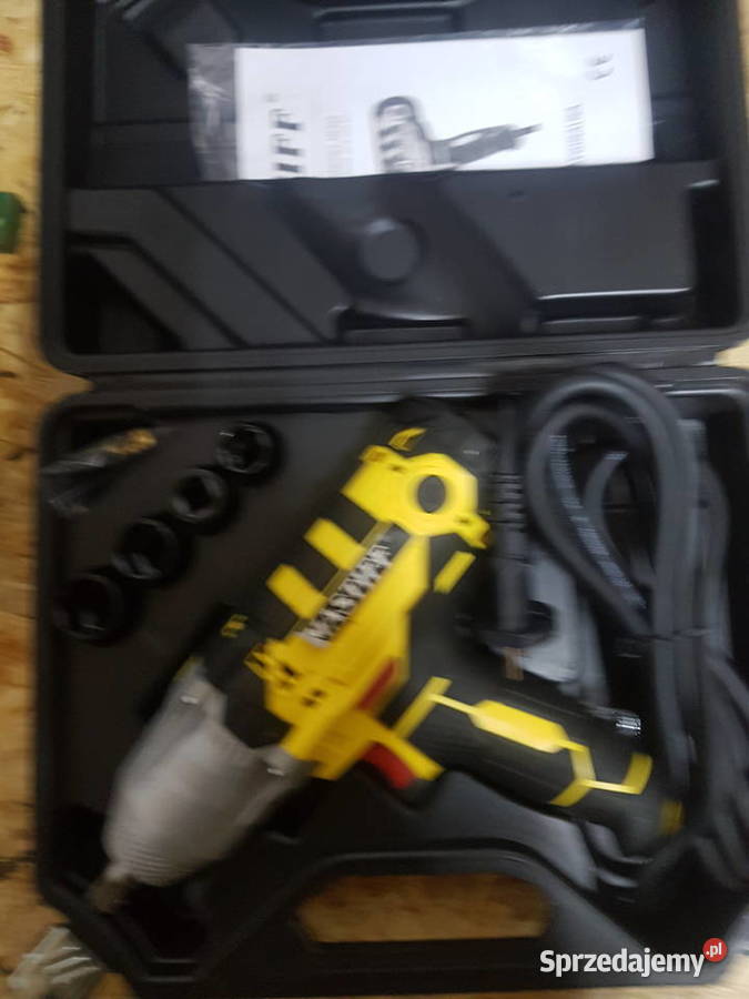 KLUCZ ELEKTRYCZNY UDAROWY DO KÓŁ 12 720Nm