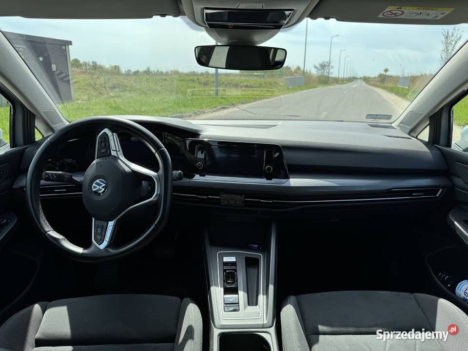 VW Golf VIII 15 eTSI 150 Automat DSG KOMBI SALON nieuszkodzony Konin