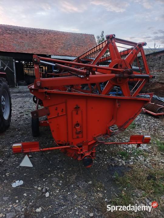 Kombaj bizon Z0 56 Makowice