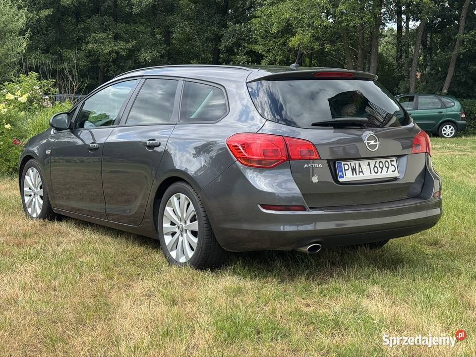 Opel astra J 14 turbo LPG szary wielkopolskie Niedźwiedziny