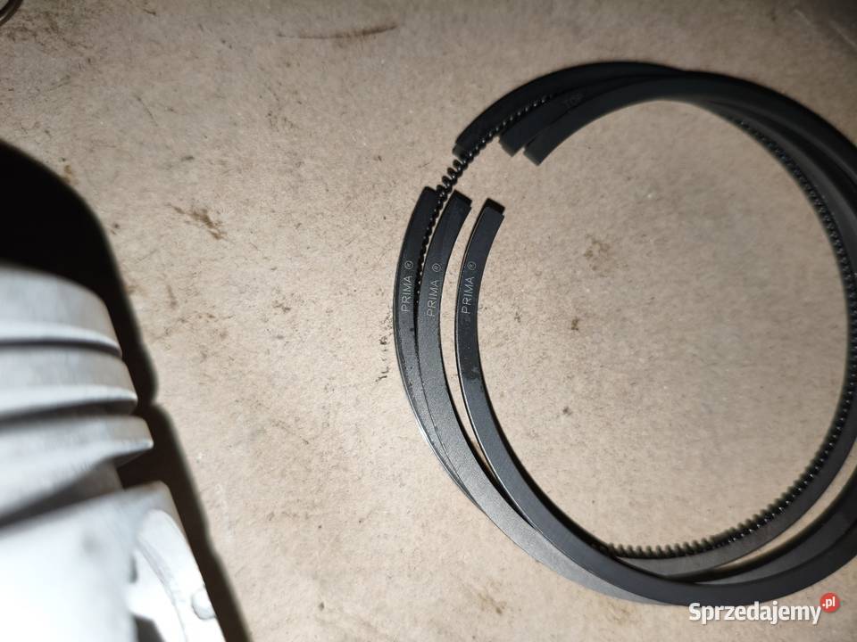 Nowe Tłoki 790 TRT z pierścieniami Prima do wielkopolskie Leszno