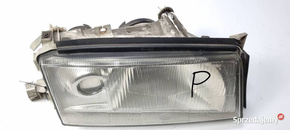 LAMPA PRAWA PRZÓD SKODA OCTAVIA I 24608600 osobowe Lipno