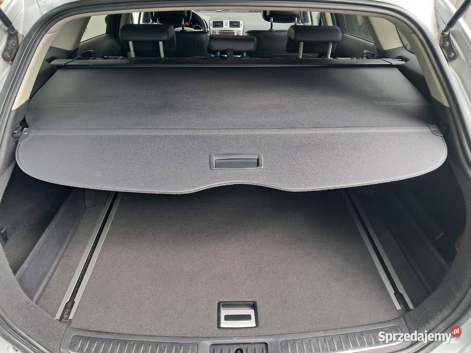 Totota Avensis Kombi Premium Krajowy 1 gniazdo USB śląskie Bielsko-Biała