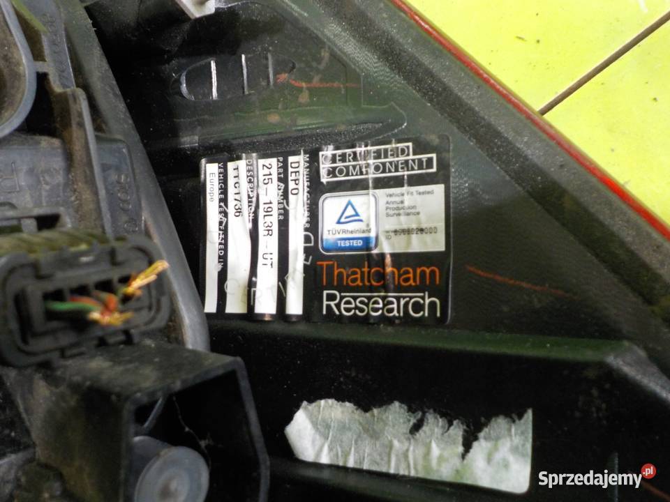 NISSAN QASHQAI I J10 10r 5D lampa prawa tyl Suków