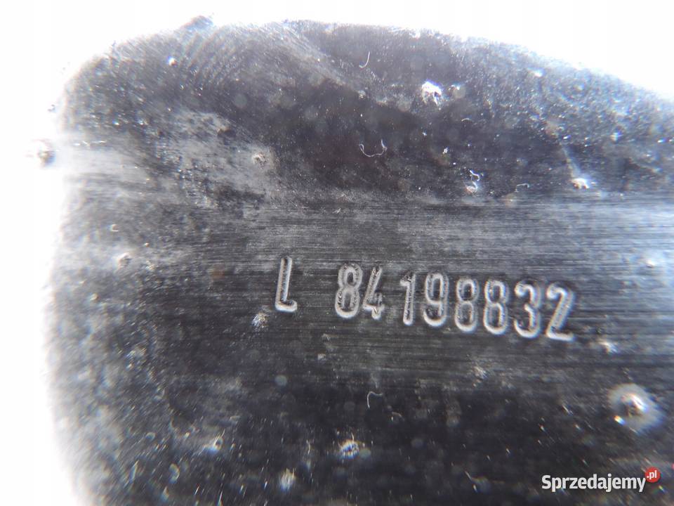 WAHACZ LEWY PRZÓD OPEL INSIGNIA B 84198832 osobowe