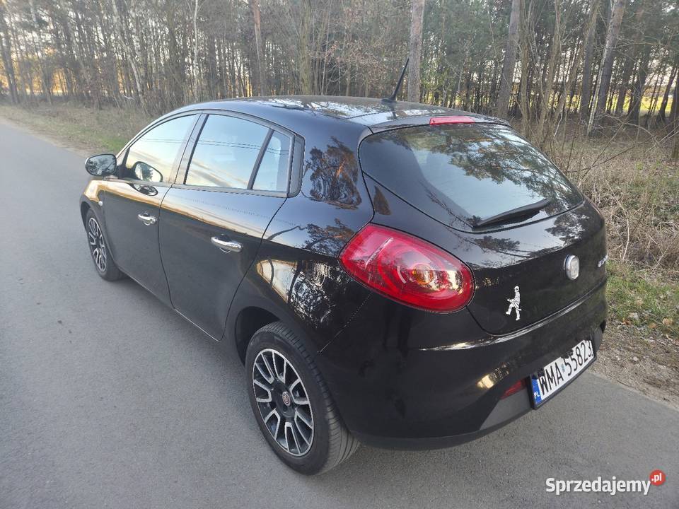 Sprzedam Fiat Bravo 14 benzyna 120 gniazdo AUX Młodzianowo sprzedam