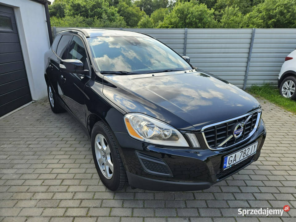 Volvo XC 60 20 163 5 cyl automat BEZWYPADEK nieuszkodzony Gdynia
