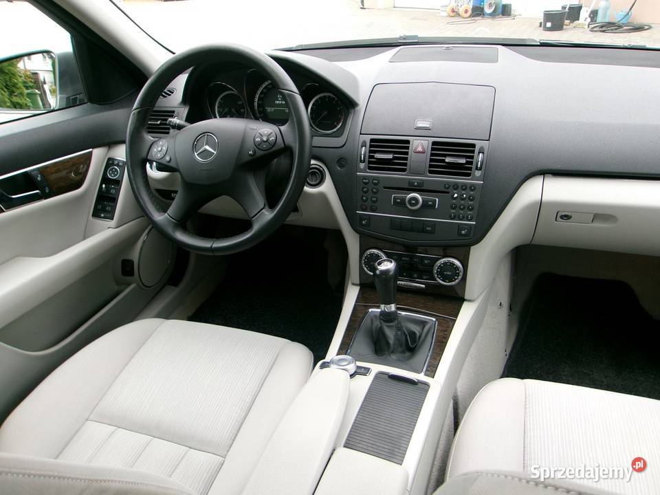 Mercedes C 200 184 18 manualna Dolna Grupa sprzedam