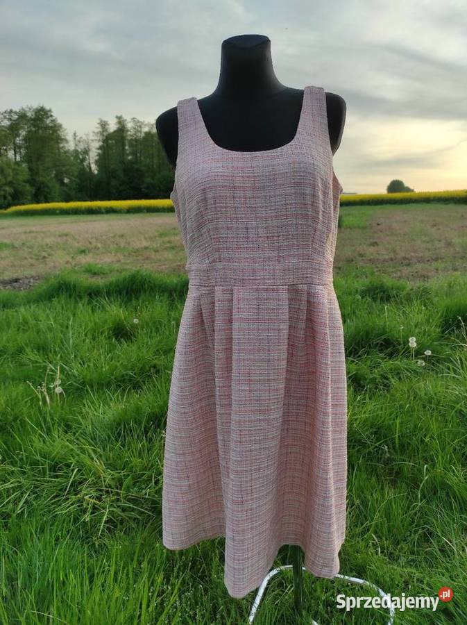 Elegancka sukienka z podszewką 42 XL 44 XXL Długość Midi Płock