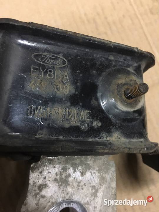 Łapa poduszka silnika fiesta mk7 16tdci Chojnice