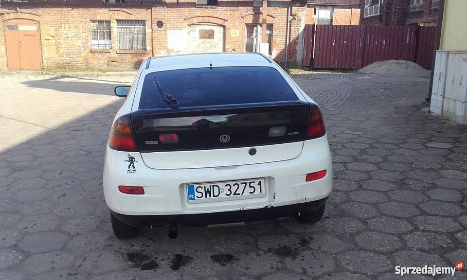 Mazda 323c 13 Benzyna