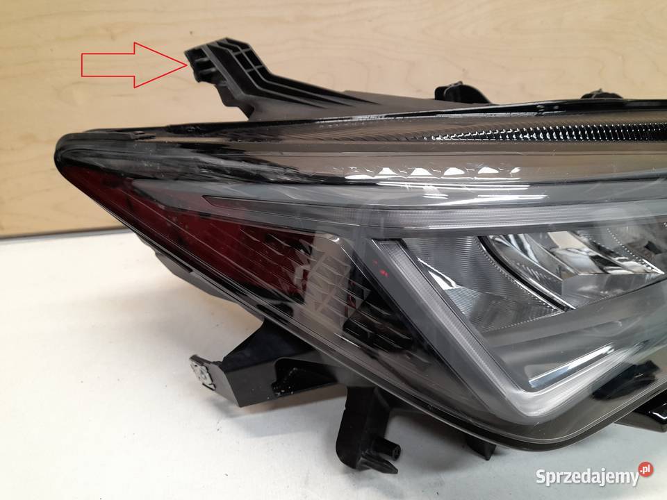 LAMPA PRZÓD PRAWA CUPRA BORN FULL LED 10F941008H Lampy przednie Goleniów