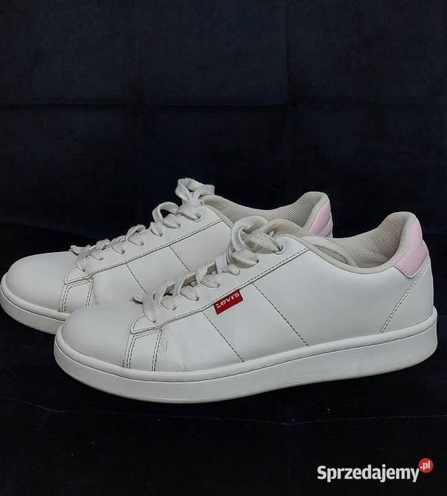 Buty damskie używane Levis Bell Sneakers białe Września sprzedam