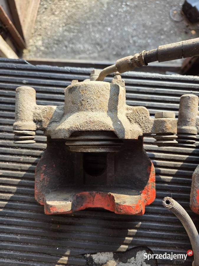 Zaciski hamulcowe Mazda 6 osobowe mazowieckie