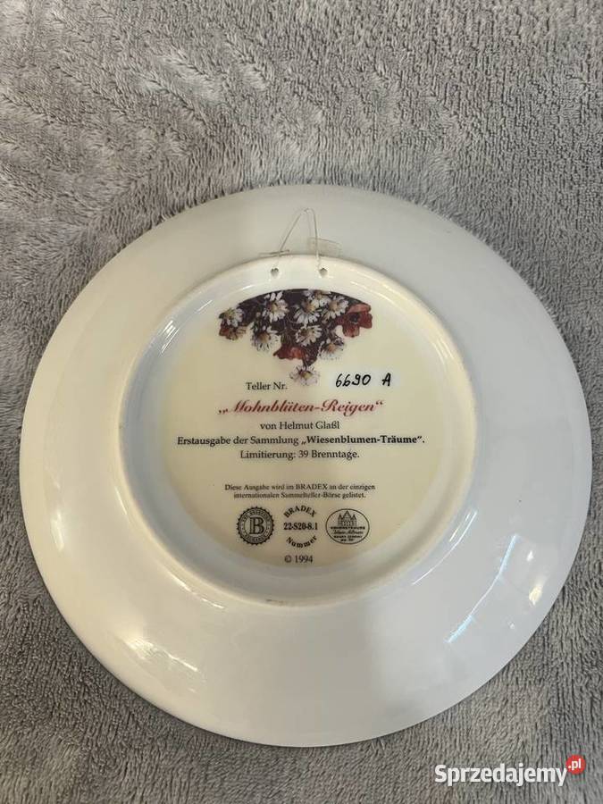 Talerz dekoracyjny MohnblutenReigen von Helmut Talerze i talerzyki Jasło