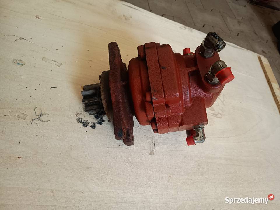 Reduktor obrotu silnik Kubota PCR2B05SP8280A Układ hydrauliczny Staszów