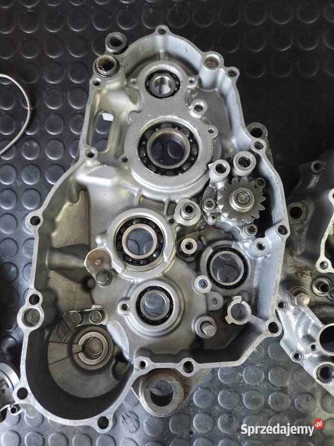 Części silnikowe yzf 250 01 13r głowica kartery Teklinów