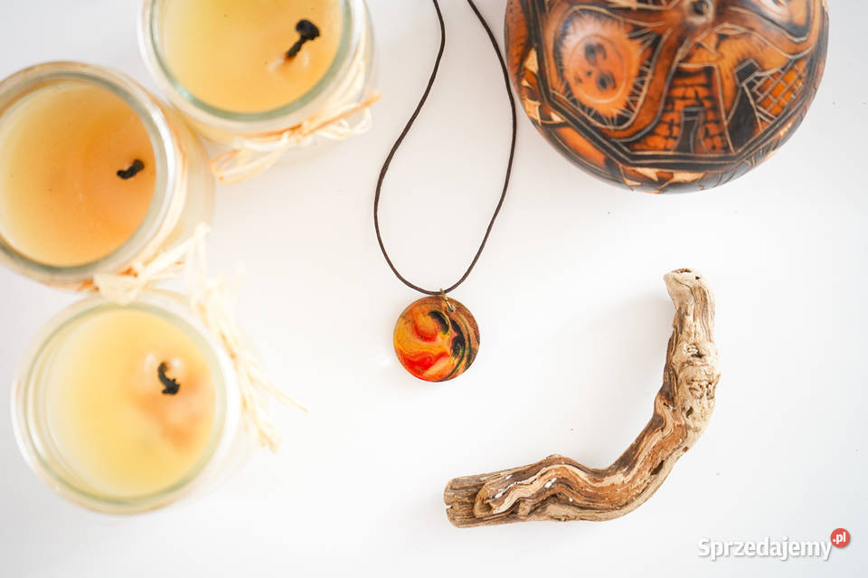 Artystyczny okrągły wisiorek ręcznie malowany Warszawa