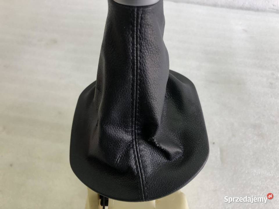 LEWAREK WYBIERAK BIEGÓW 437003U810 SPORTAGE III osobowe Podzespoły skrzyń biegów sprzedam