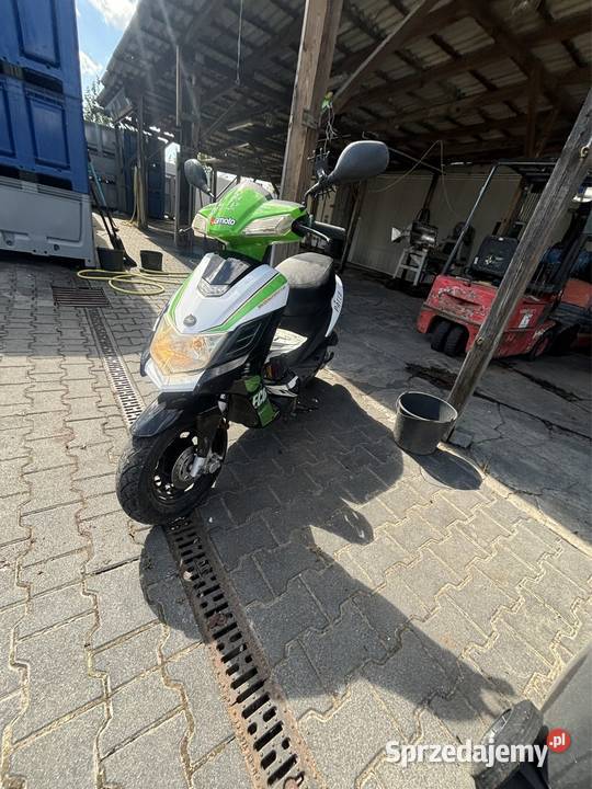 skuter zipp parco 5080 bagażnik