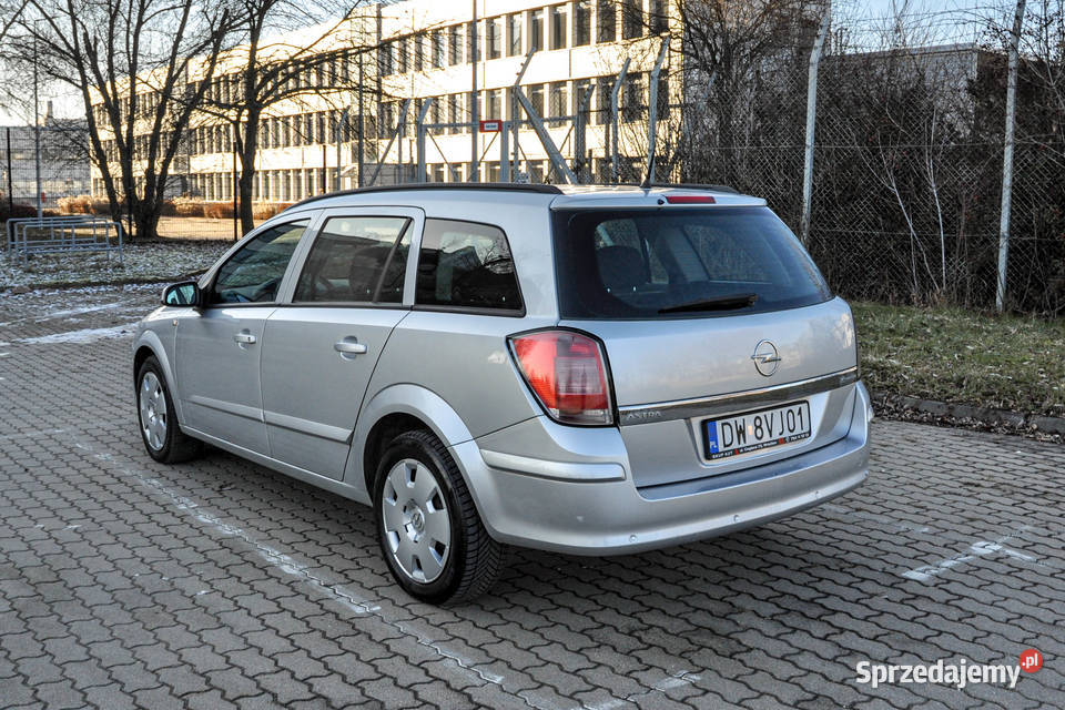 Opel Astra 16 LPG 245000km Astra Wrocław