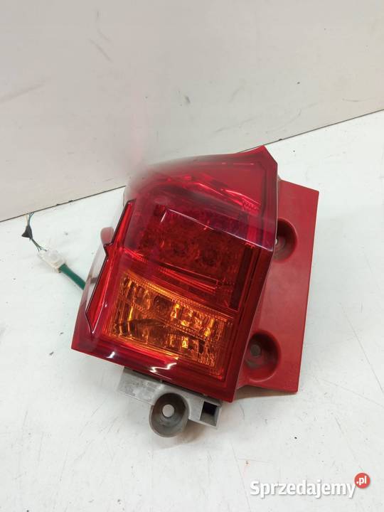 LAMPA TYŁ LEWA EU E18 KOMBI 8155602730 Toyota świętokrzyskie