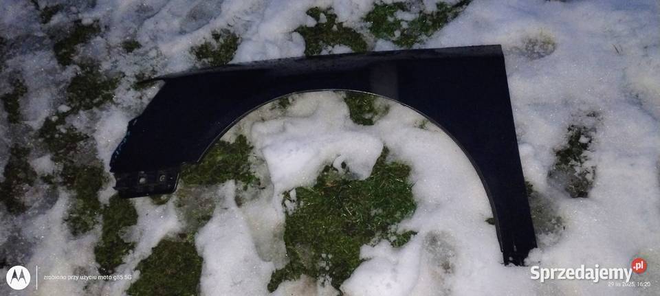 Błotnik lewy przód Passat B6 LC8Z Lubin