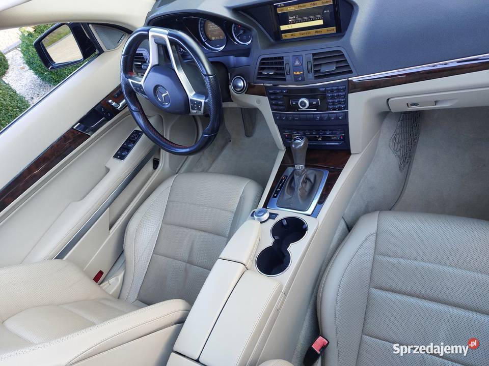 Sprzedam mercedes 550 cabrio w207 w212 cabrio v8 czujnik zmierzchu zachodniopomorskie Kołobrzeg