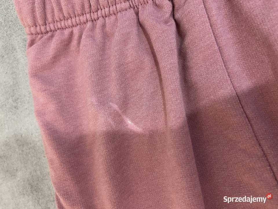 Zestaw dres i bluza różowa Sinsay HIT
