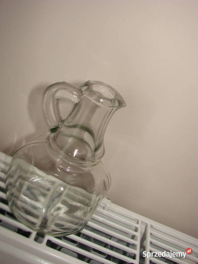 mała szklana karafka Pruszcz Gdański sprzedam