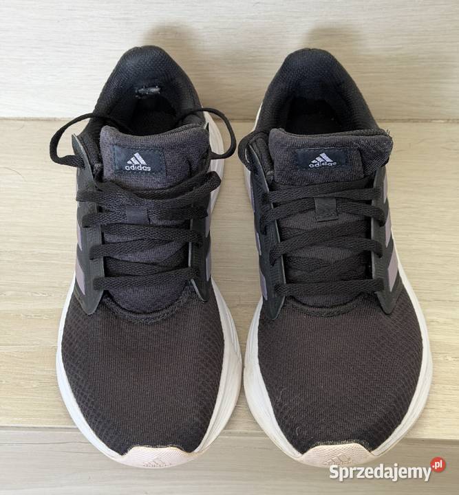 Buty Adidas Galaxy 6 GW4132 r39 Łódź