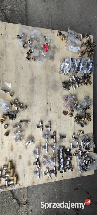 Kształtki PEX zaprasowywane Wałcz